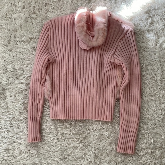 Chilly Willy Fur Trim Sweater - Picture 5 of 6